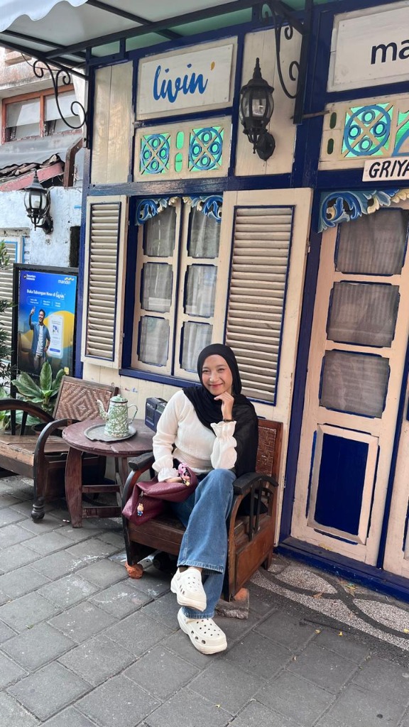 Ulvia Yulianti - Frontend Developer
